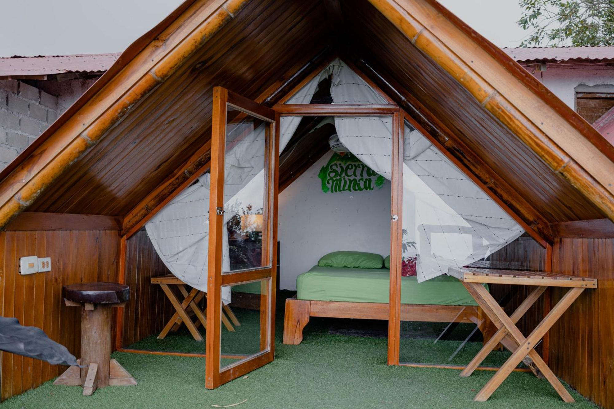 Hostal Sierra Мінка Екстер'єр фото